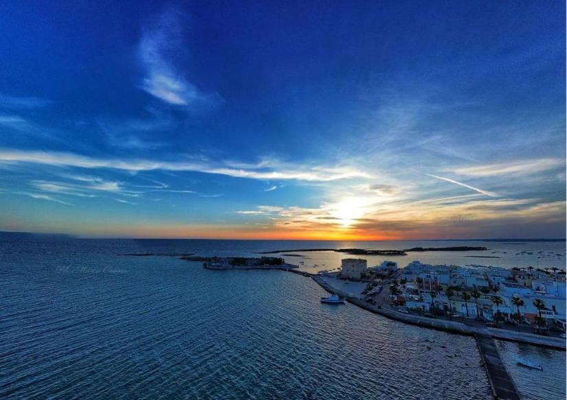 Caravaggio Apartment Porto Cesareo Exteriör bild